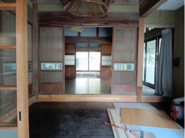 勝浦市植野、中古一戸建ての画像です