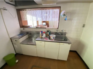 勝浦市松部、中古一戸建てのキッチン画像です