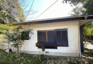 勝浦市松部、中古一戸建ての外観画像です