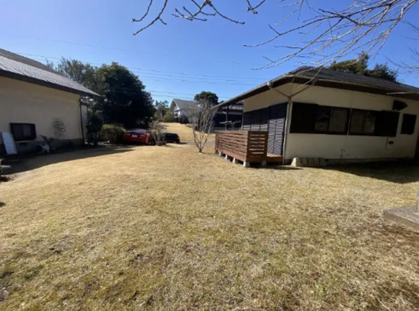 勝浦市松部、中古一戸建ての外観画像です