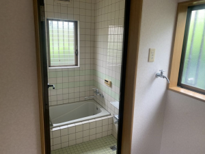 勝浦市芳賀、中古一戸建ての画像です