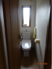 勝浦市芳賀、中古一戸建てのトイレ画像です