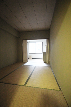 夷隅郡御宿町浜、マンションの画像です