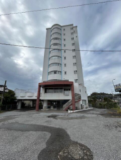 勝浦市興津、マンションの外観画像です