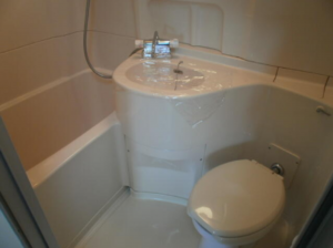 勝浦市墨名、マンションの風呂画像です