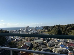 勝浦市墨名、マンションの画像です