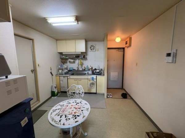 勝浦市墨名、マンションのキッチン画像です