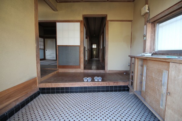 いすみ市岬町、中古一戸建ての玄関画像です