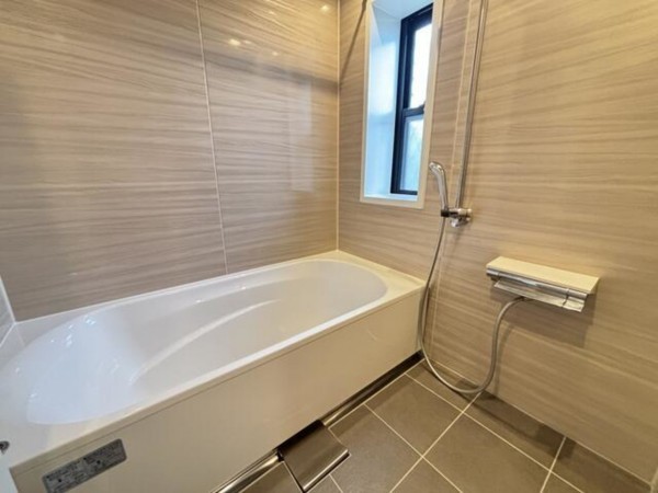 いすみ市岬町、中古一戸建ての風呂画像です