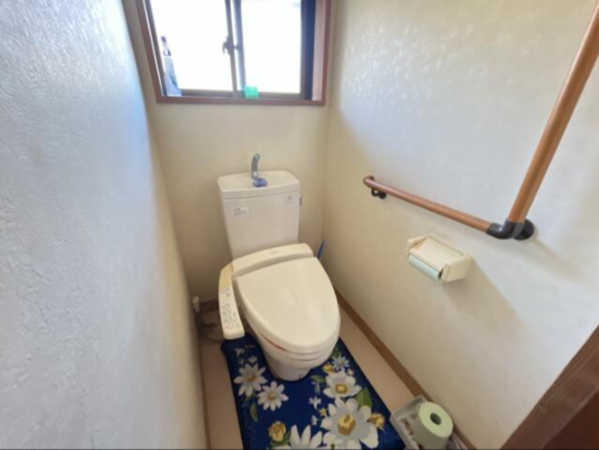 いすみ市山田、中古一戸建てのトイレ画像です