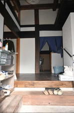 長生郡長南町水沼、中古一戸建ての玄関画像です