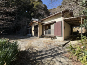 勝浦市吉尾、中古一戸建ての外観画像です