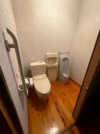 いすみ市長志、中古一戸建てのトイレ画像です