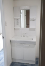 夷隅郡御宿町新町、マンションの洗面画像です