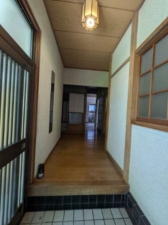 夷隅郡御宿町須賀、中古一戸建ての玄関画像です