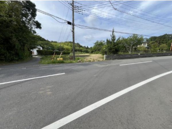 勝浦市芳賀、土地の画像です