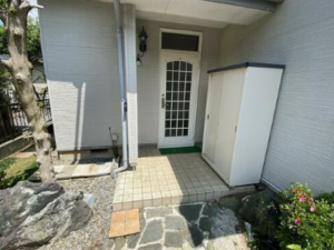 夷隅郡御宿町上布施、中古一戸建ての玄関画像です
