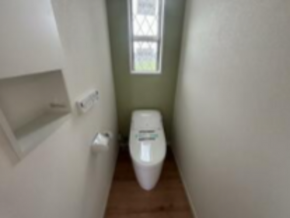 いすみ市深谷、新築一戸建てのトイレ画像です