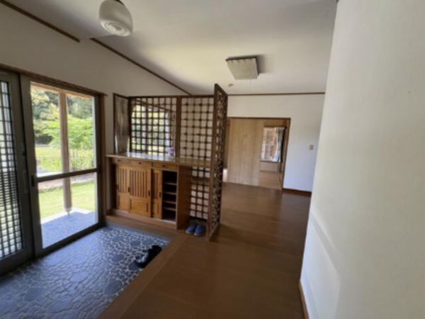 勝浦市南山田、中古一戸建ての画像です