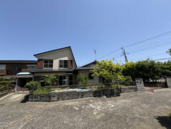 勝浦市南山田、中古一戸建ての外観画像です
