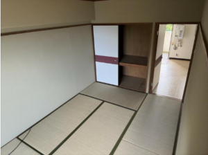 勝浦市沢倉、マンションの画像です