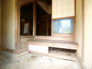 夷隅郡御宿町実谷、中古一戸建ての玄関画像です