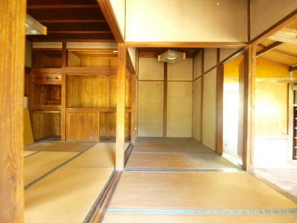 夷隅郡御宿町実谷、中古一戸建ての画像です