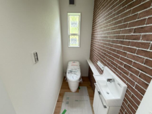 いすみ市岬町、新築一戸建てのトイレ画像です