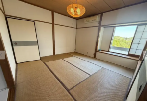 勝浦市守谷、中古一戸建ての画像です