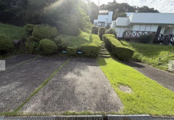 勝浦市守谷、中古一戸建ての画像です