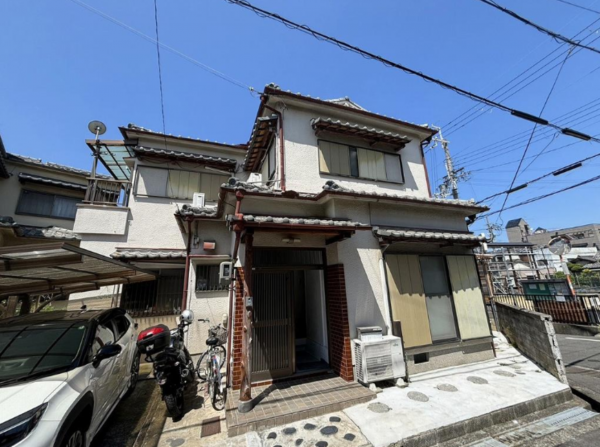 貝塚市王子、中古一戸建ての画像です