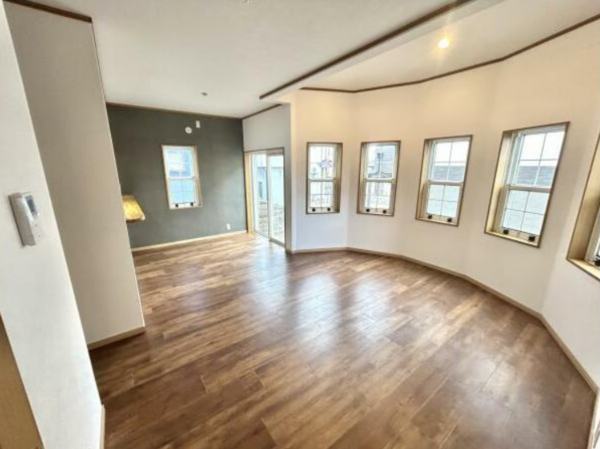 貝塚市王子、中古一戸建ての画像です
