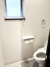 貝塚市澤、中古一戸建ての画像です