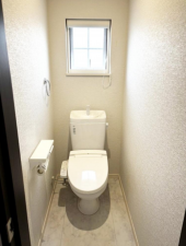 貝塚市澤、中古一戸建ての画像です