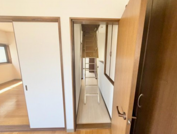 貝塚市橋本、中古一戸建ての画像です