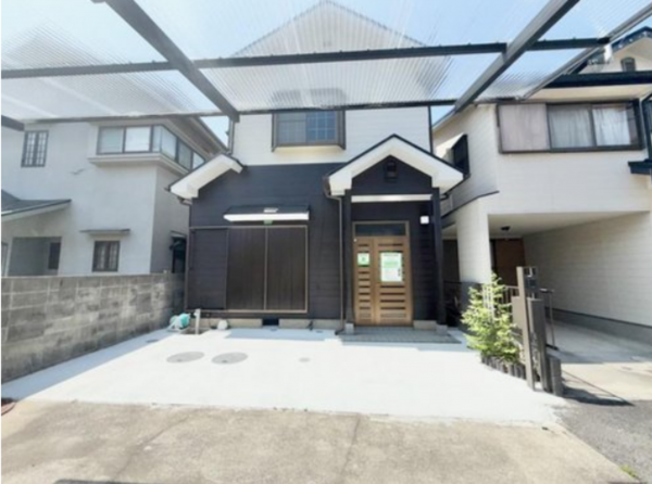 貝塚市橋本、中古一戸建ての画像です