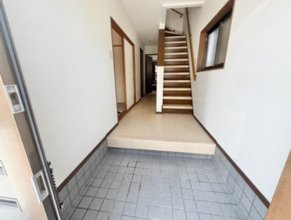 貝塚市橋本、中古一戸建ての画像です