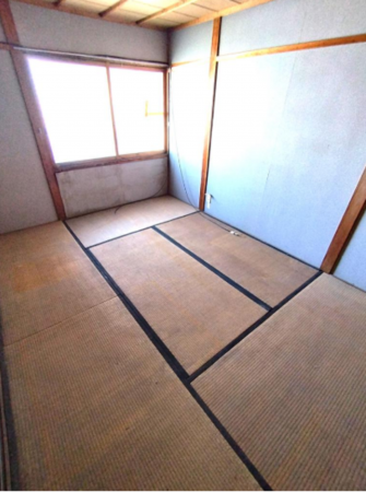 貝塚市久保、中古一戸建ての画像です