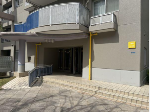 貝塚市二色、マンションの画像です