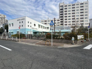 貝塚市二色、マンションの画像です