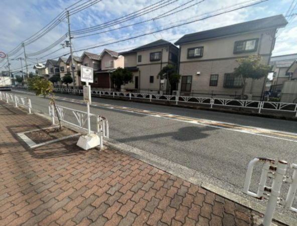 貝塚市二色、マンションの画像です