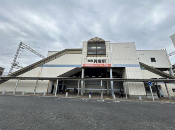 貝塚市二色、マンションの画像です