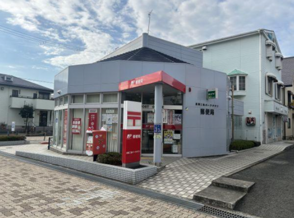 貝塚市二色、マンションの画像です