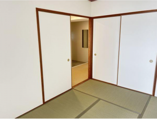 貝塚市二色、マンションの画像です
