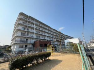 貝塚市堀、マンションの画像です