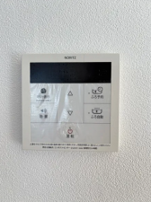 貝塚市二色、マンションの画像です