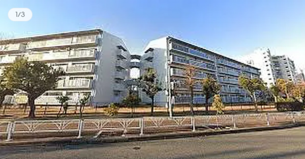 貝塚市二色、マンションの画像です