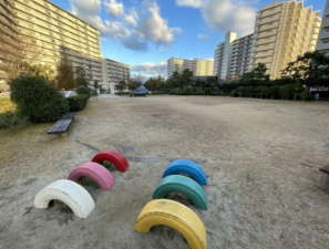 貝塚市清児、マンションの画像です