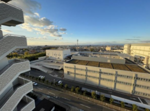 貝塚市清児、マンションの画像です