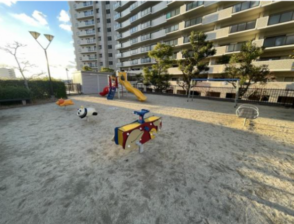 貝塚市清児、マンションの画像です